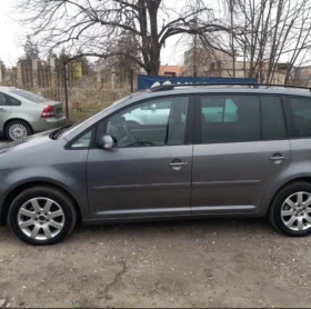 Обява за продажба на VW Touran 2.0 -140кс.  BKD ~1 111 лв. - изображение 7 | Auto.bg Обява за продажба на VW Touran 2.0 -140кс.  BKD ~1 111 лв. - изображение 7