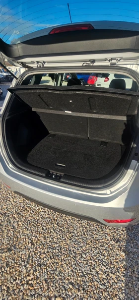 Hyundai Ix20 - 18999 лв. / 9714.03 € - 75650549 11