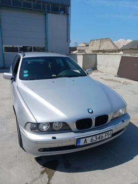 ������ BMW 520