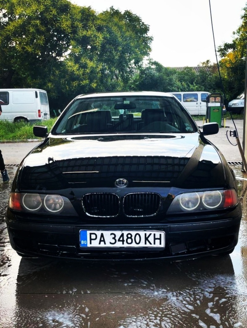 BMW 520, снимка 4 - Автомобили и джипове - 45963960