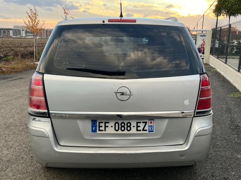 Opel Zafira B 1.9 CDTi 100, снимка 5 - Автомобили и джипове - 48056014