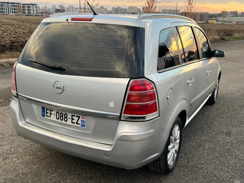 Opel Zafira B 1.9 CDTi 100, снимка 6 - Автомобили и джипове - 48056014