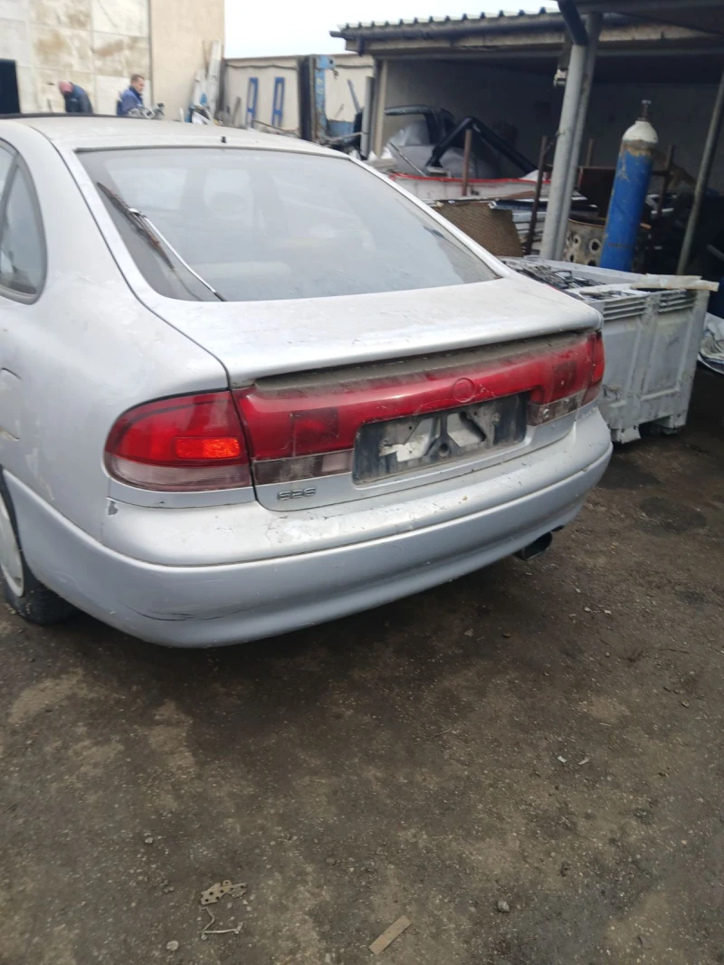 Mazda 626, снимка 2 - Автомобили и джипове - 48568244