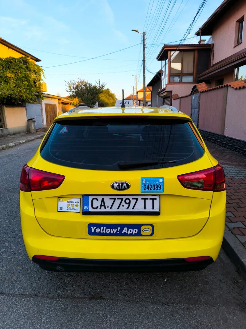 Kia Ceed, снимка 4 - Автомобили и джипове - 48682266