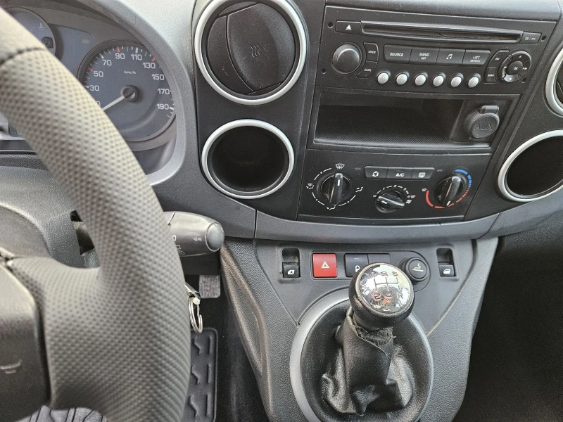 Citroen Berlingo 1.6 HDi, Клима, Две странични, снимка 11 - Автомобили и джипове - 48950213