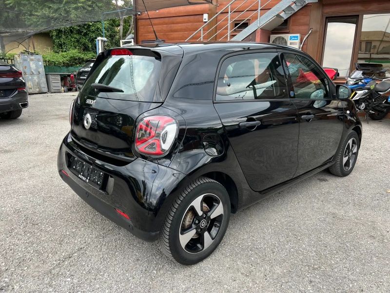 Smart Forfour EQ Led Facelift CarPlay Панорама , снимка 5 - Автомобили и джипове - 50626858