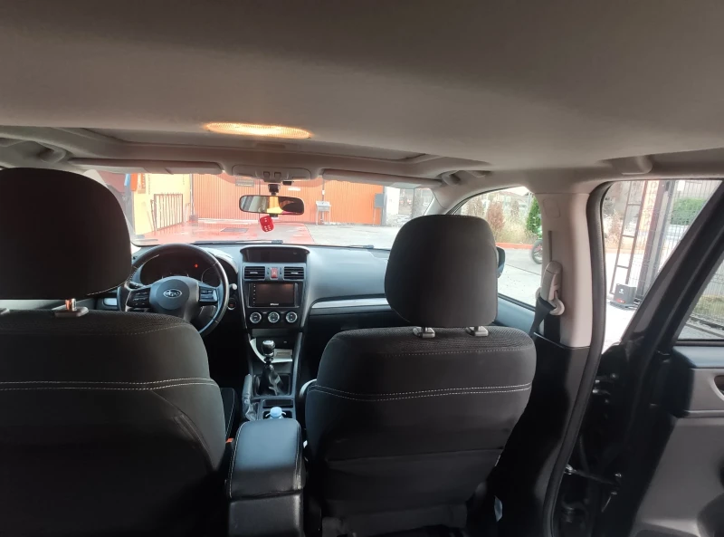 Subaru XV 2.0d, снимка 5 - Автомобили и джипове - 52513291