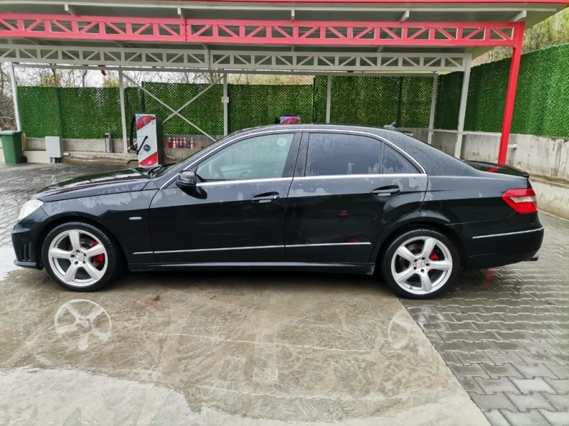 Mercedes-Benz E 220 CDI blueefficiency, снимка 3 - Автомобили и джипове - 51871592