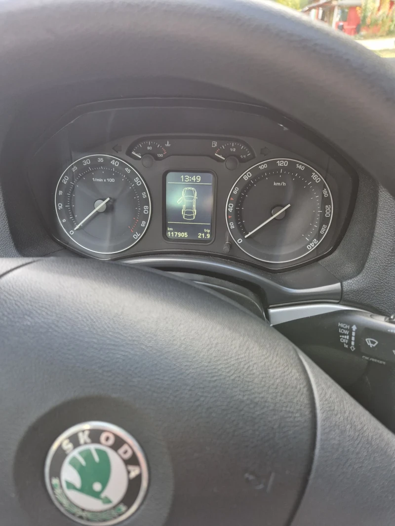 Skoda Octavia TSI, снимка 11 - Автомобили и джипове - 52866373