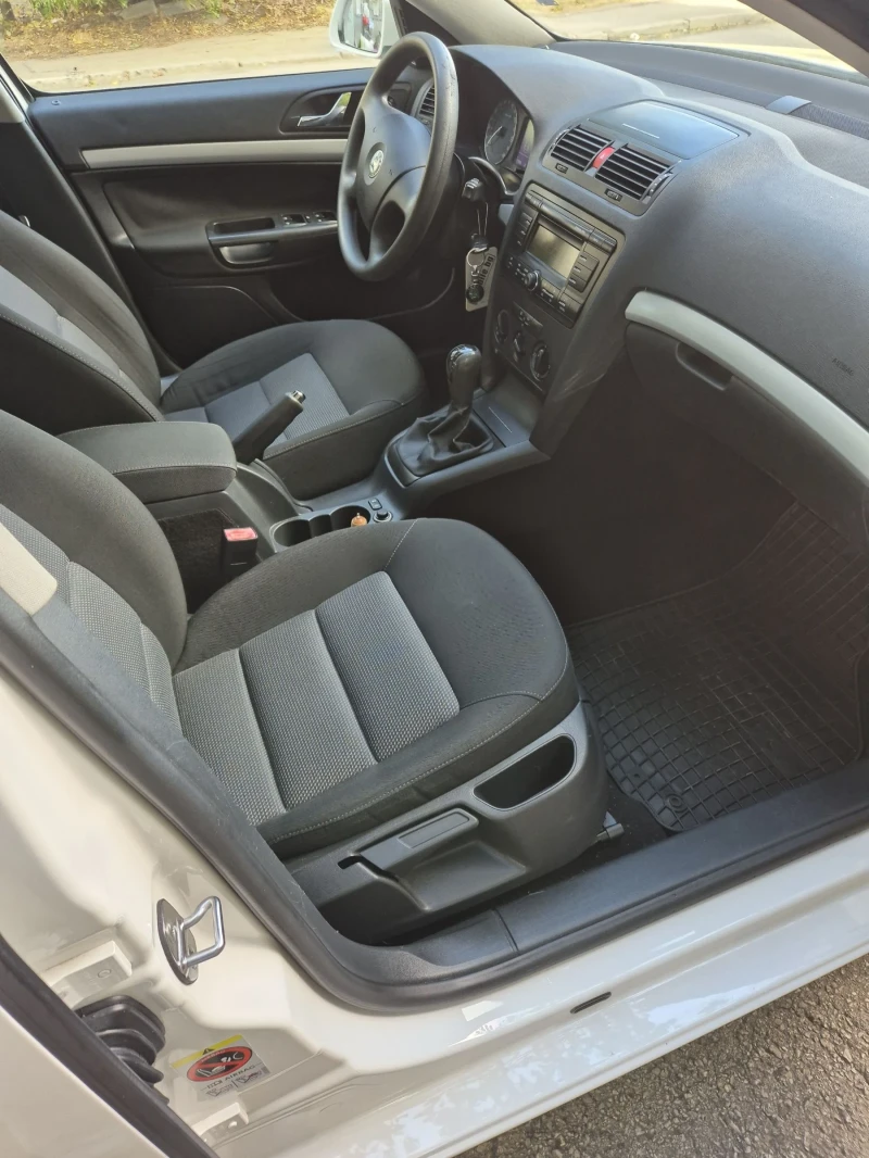 Skoda Octavia TSI, снимка 9 - Автомобили и джипове - 52866373