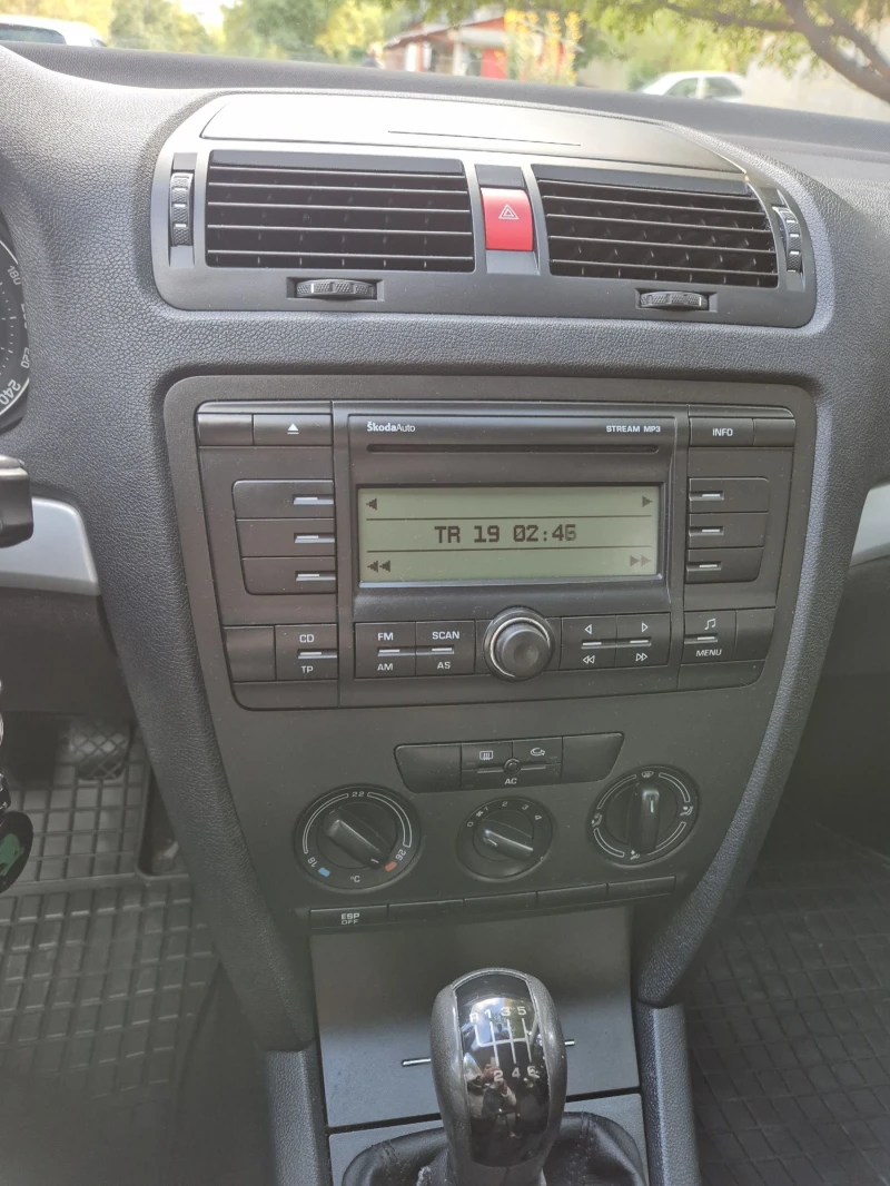 Skoda Octavia TSI, снимка 12 - Автомобили и джипове - 52866373