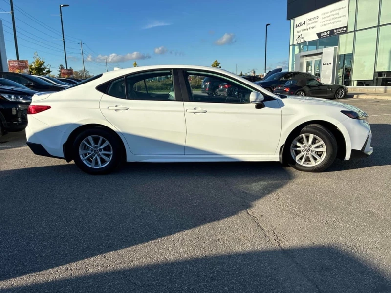 Toyota Camry * SE * CARFAX * БЕЗ ПЪРВОНАЧАЛНА ВНОСКА, снимка 3 - Автомобили и джипове - 52935179