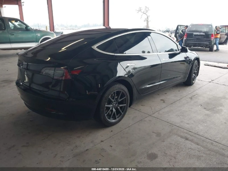 Tesla Model 3 U  U NX Rear Wheel Drive, снимка 11 - Автомобили и джипове - 53046639