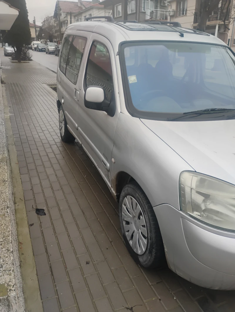 Citroen Berlingo, снимка 2 - Автомобили и джипове - 53509683