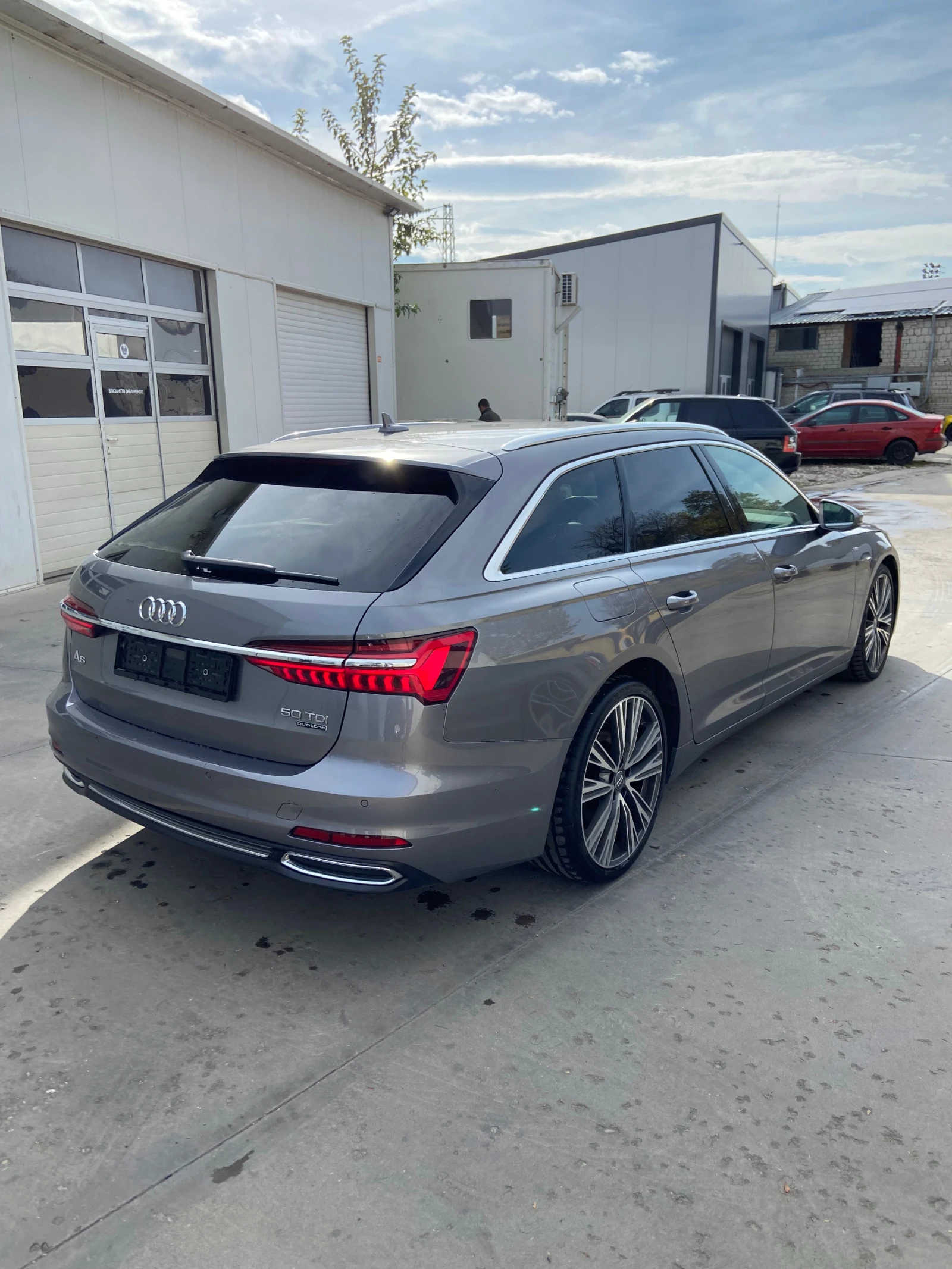 Audi A6 50 TDI S-line - изображение 4