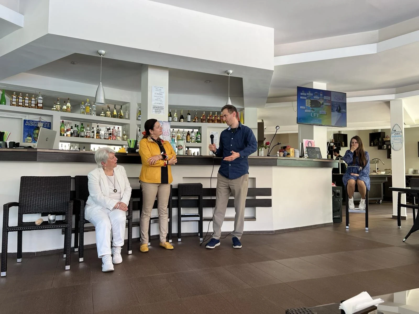 Peugeot 2008 ALLURE 1.2  | Mobile.bg   17