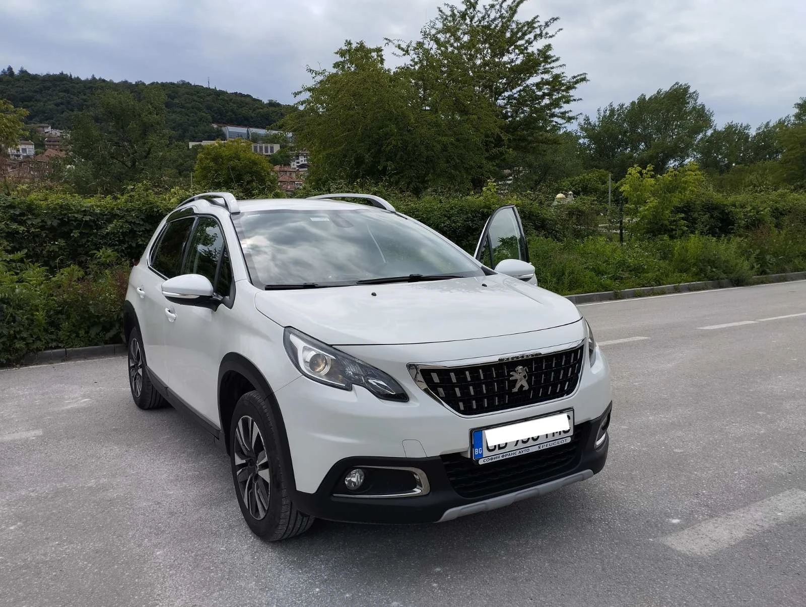 Peugeot 2008 ALLURE 1.2  - изображение 2