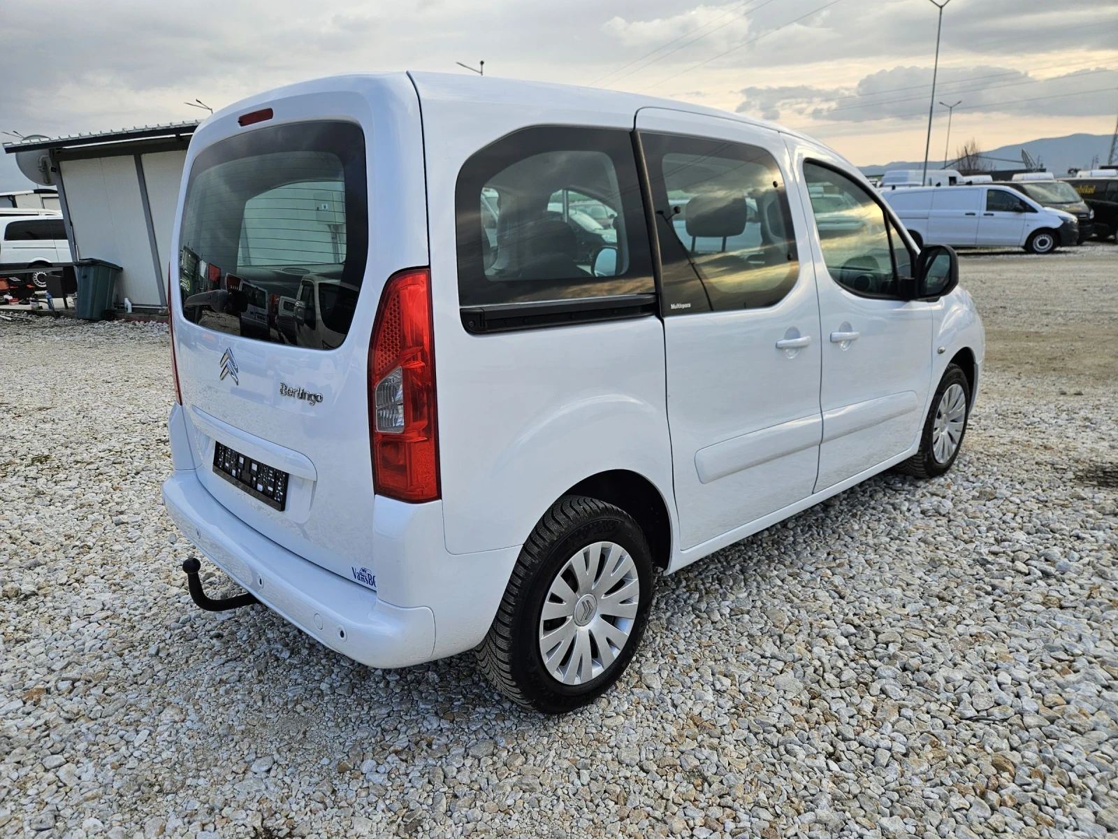 Citroen Berlingo 1.6 HDi, Клима, Две странични - изображение 5