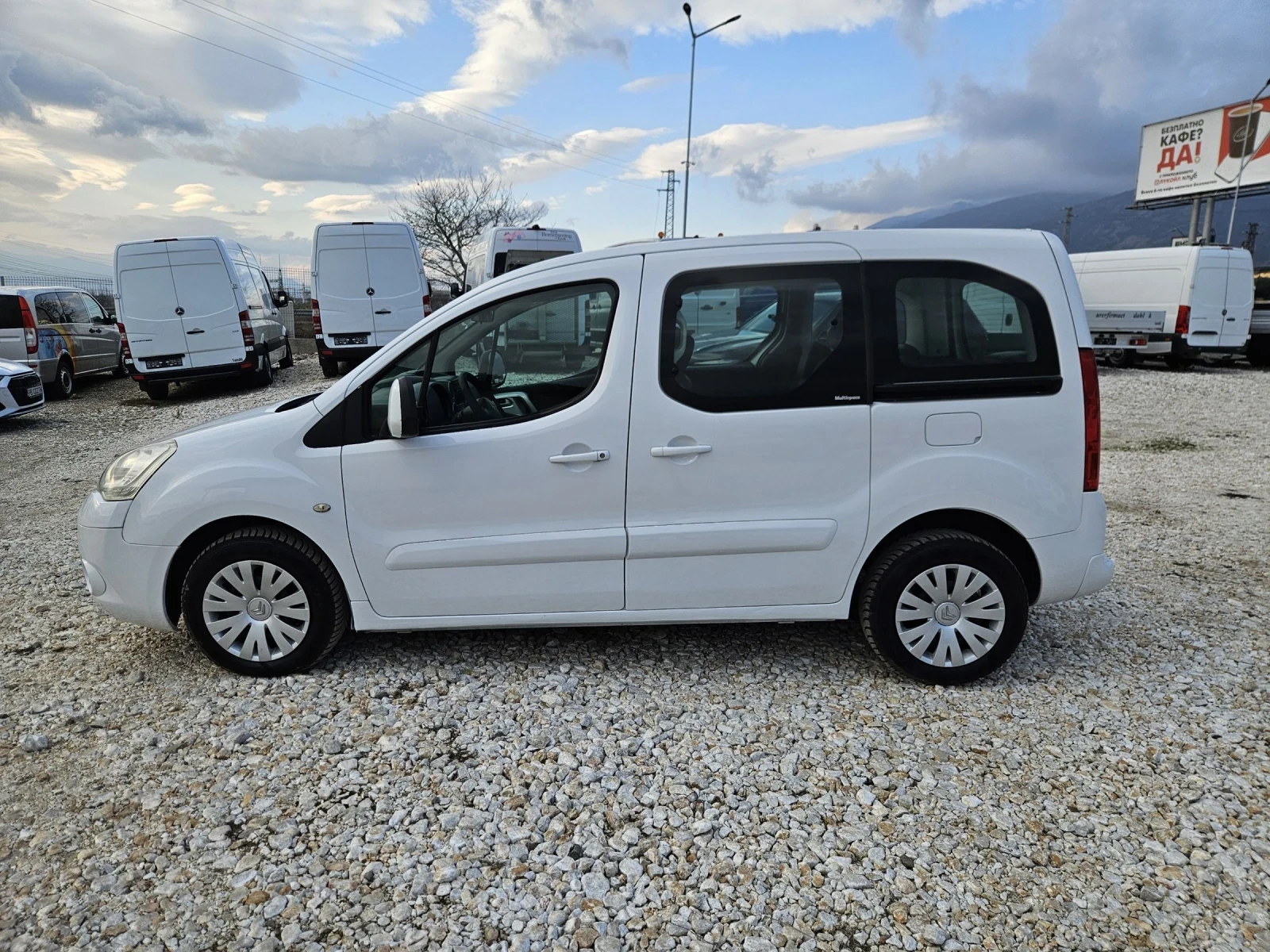 Citroen Berlingo 1.6 HDi, Клима, Две странични - изображение 2