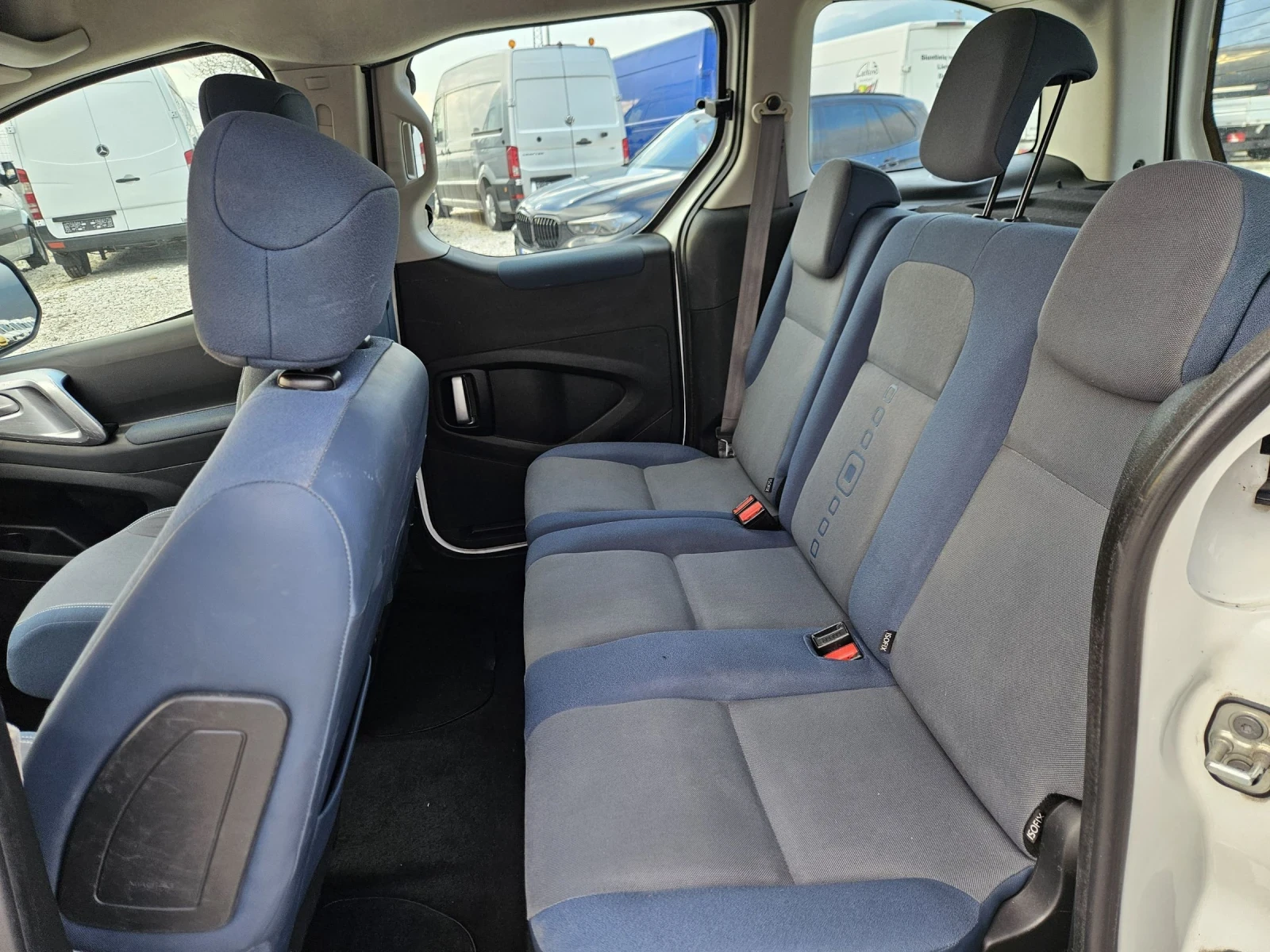 Citroen Berlingo 1.6 HDi, Клима, Две странични | Mobile.bg — изображение 12