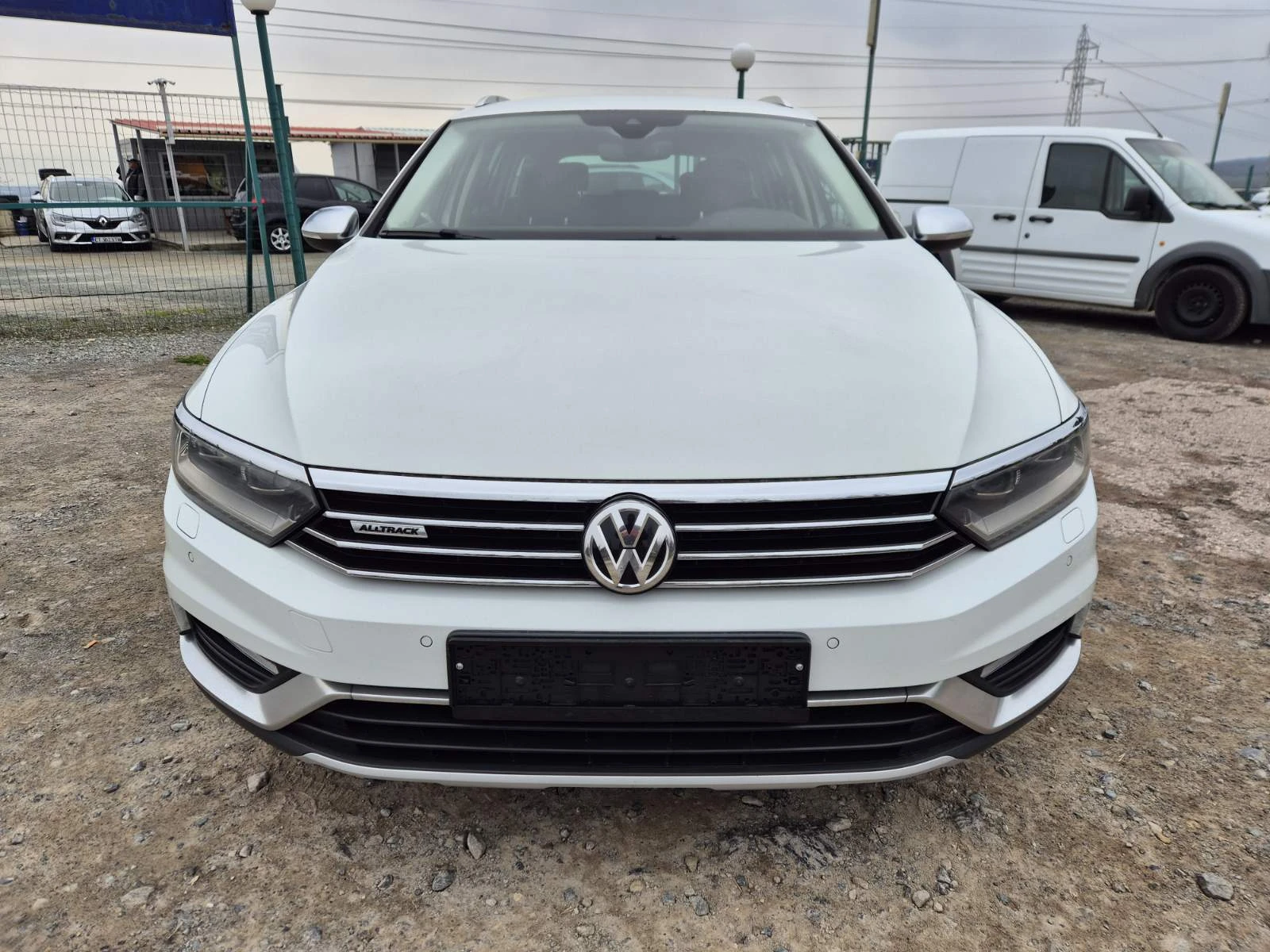 VW Alltrack 2.0TDI 240кс - изображение 8