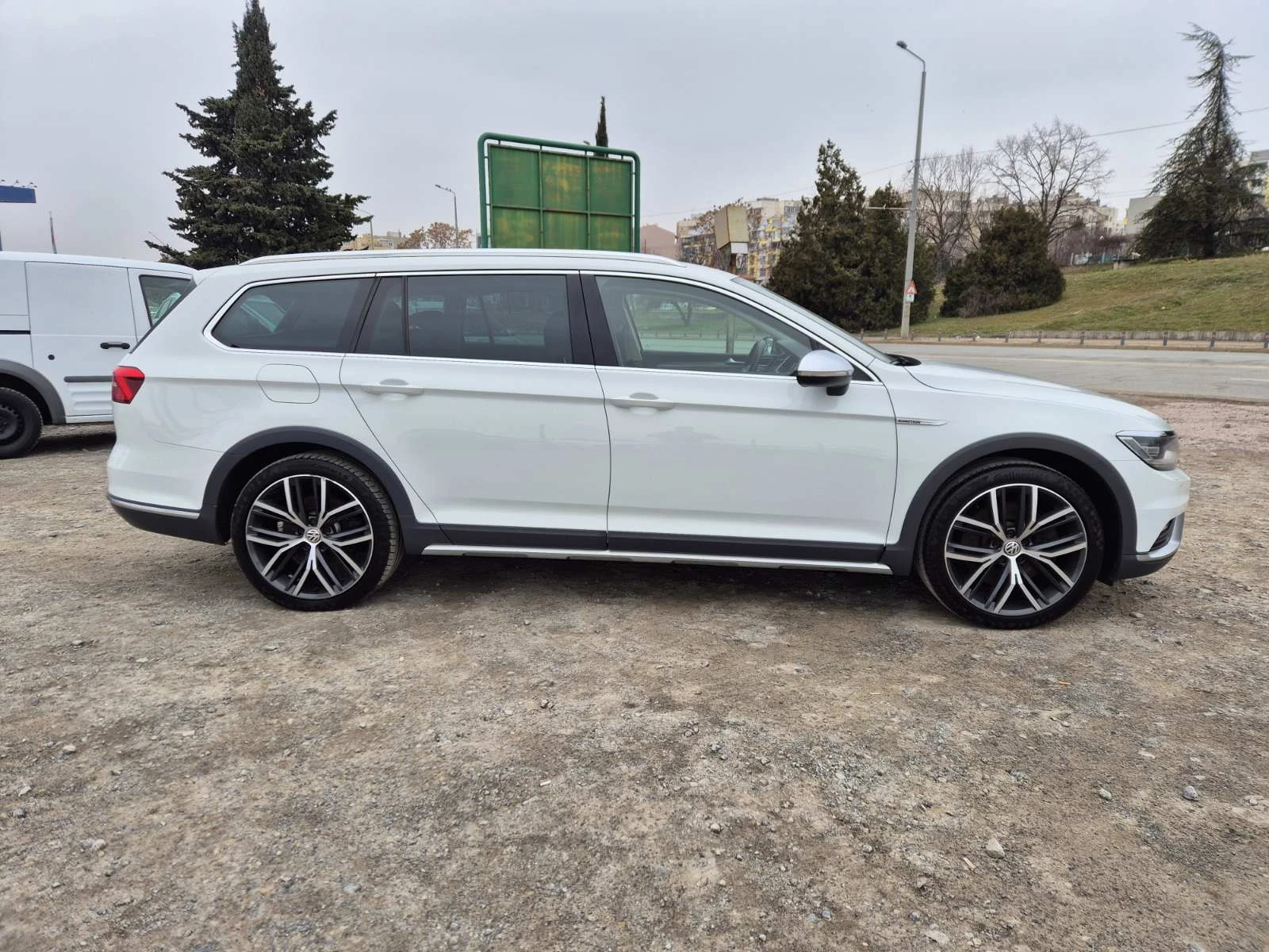 VW Alltrack 2.0TDI 240кс - изображение 6