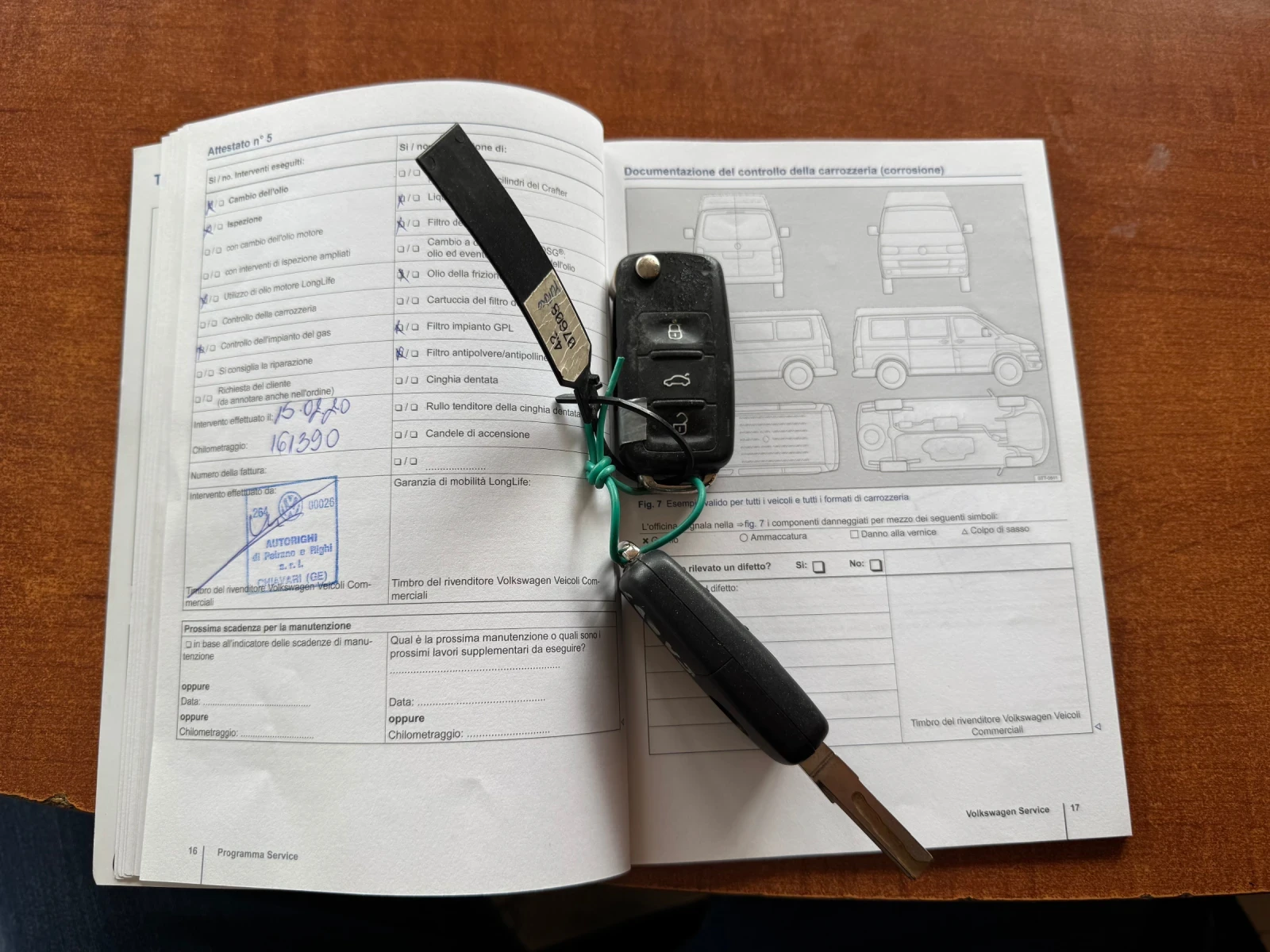 VW Caddy 2.0i CNG 109hp* KLIMA* 8.2014г* 4+ 1* 198500км | Mobile.bg — изображение 17