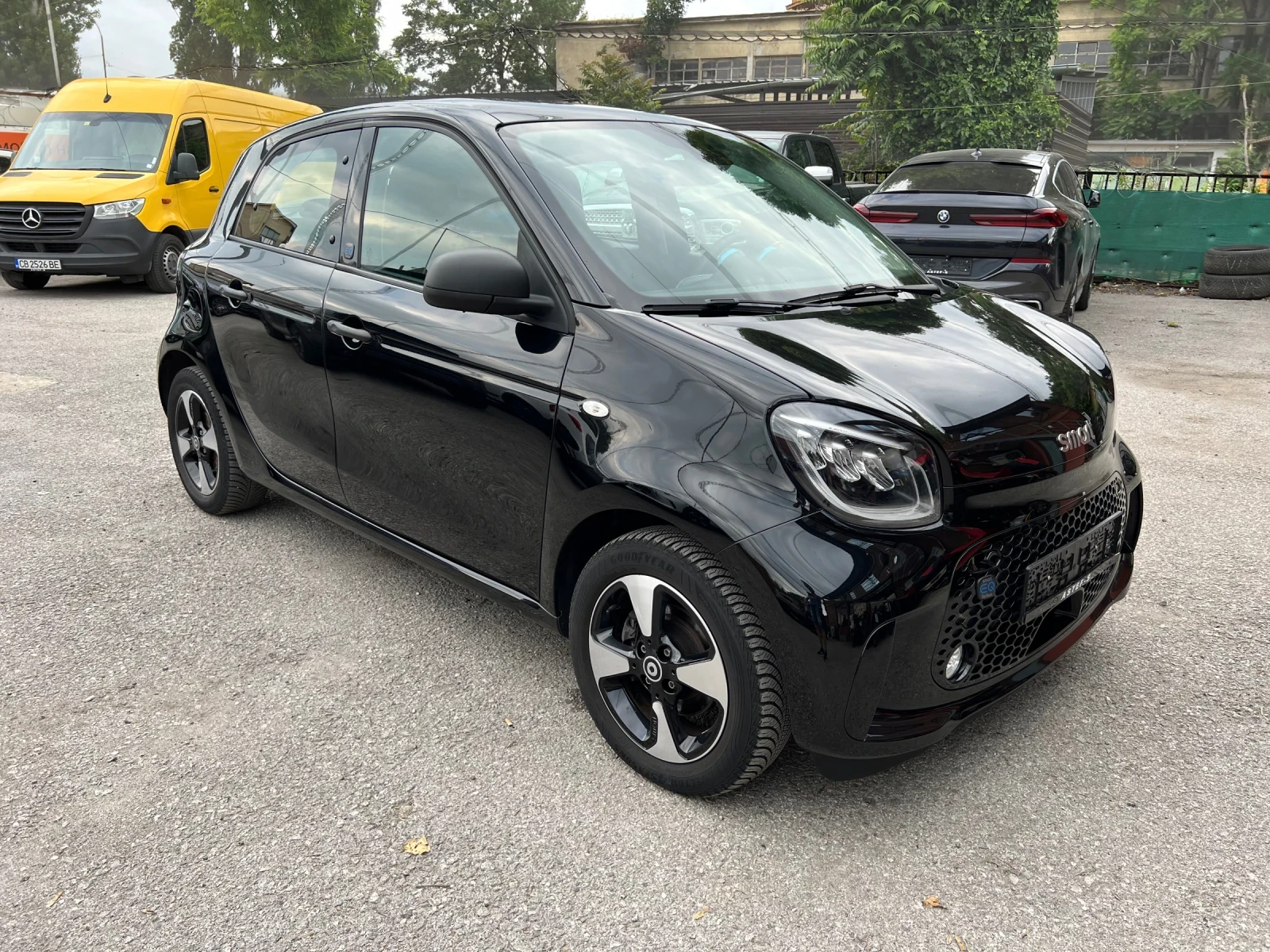 Smart Forfour EQ Led Facelift CarPlay Панорама  - изображение 3
