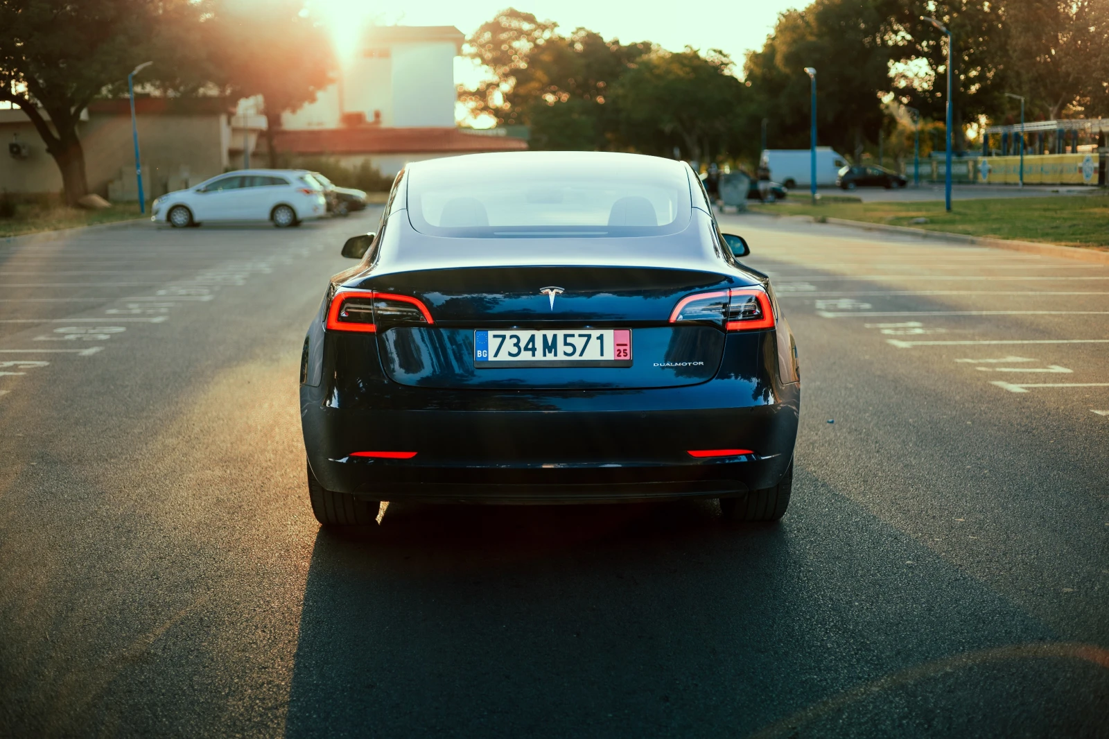 Tesla Model 3 DualMotor PerformanceAWD LongRange Гаранция Европа - изображение 5