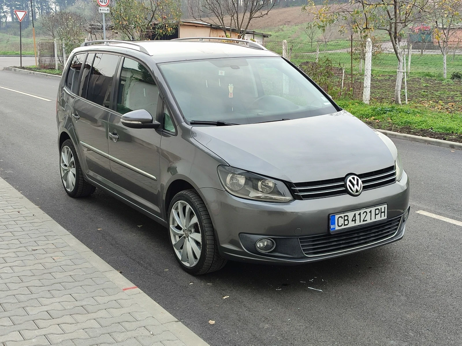 VW Touran 1.4TSI 150hp - изображение 9