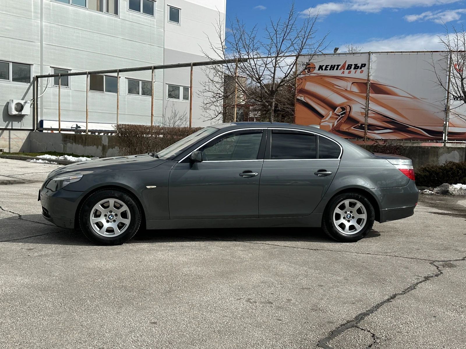 BMW 525  - изображение 2