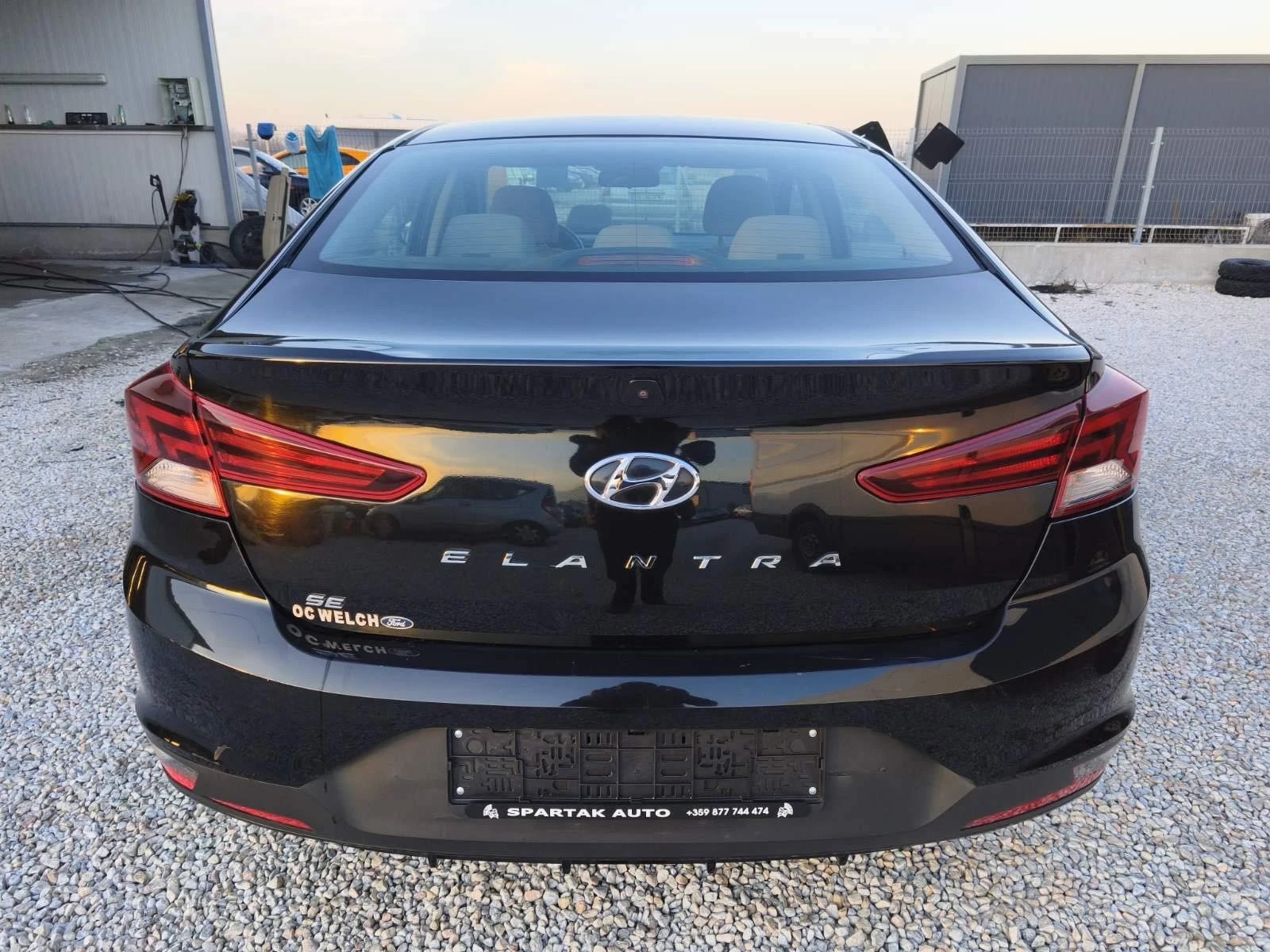 Hyundai Elantra 2.0, снимка 5 - Автомобили и джипове - 53859362