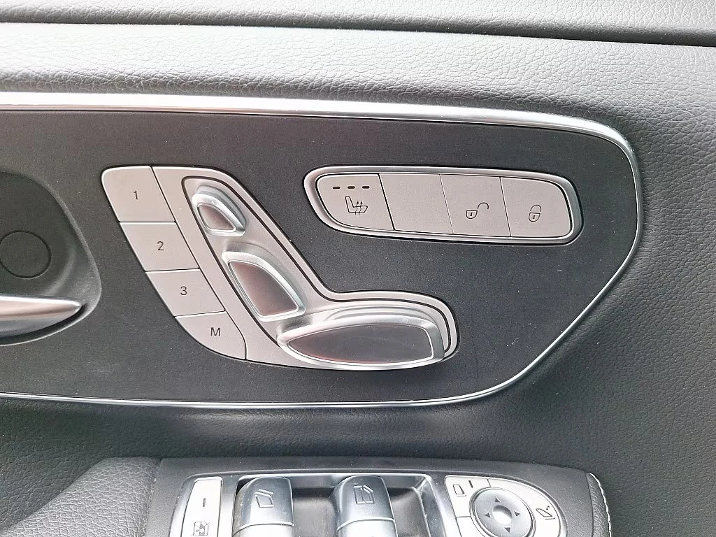 Mercedes-Benz V 300 d/4MATIC/237HP/LONG/PREMIUM/BRUN/MEMO/CAM/LED/208q | Mobile.bg � ����������� 13
