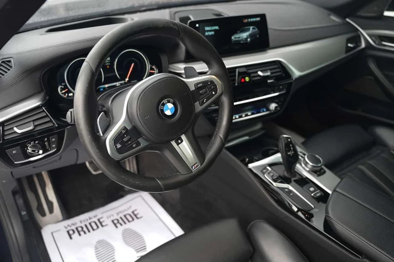 BMW 540 xDrive /360/Harman Kardon/M Пакет , снимка 9 - Автомобили и джипове - 54380831