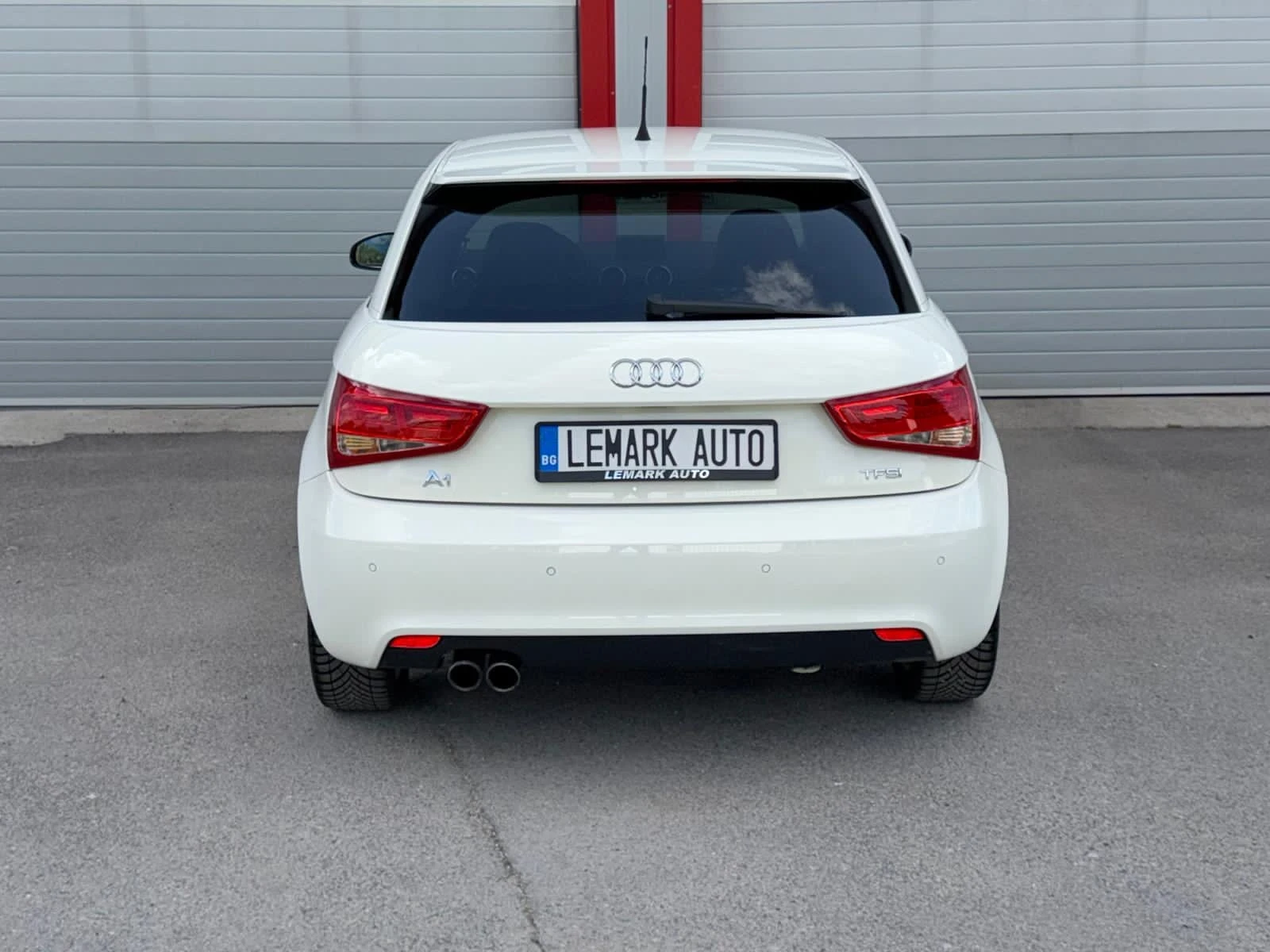 Audi A1 1.4TFSI AUTOMATIK KEY LESS START STOP NAVI , снимка 10 - Автомобили и джипове - 54509758