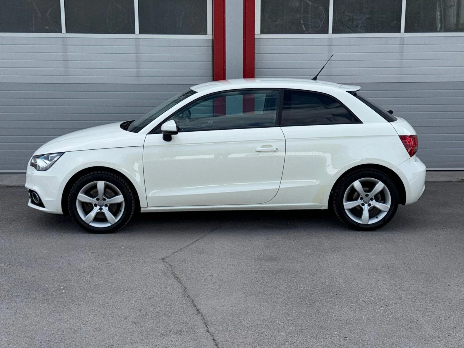 Audi A1 1.4TFSI AUTOMATIK KEY LESS START STOP NAVI , снимка 6 - Автомобили и джипове - 54509758