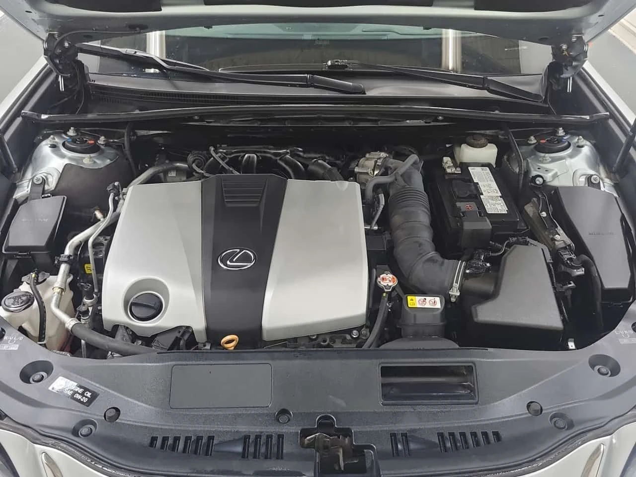 Lexus ES 350 | ПОДГРЕВИ| ОБДУХВАНЕ| ШИБИДАХ| DISTRONIC| CARFAX, снимка 16 - Автомобили и джипове - 54644607