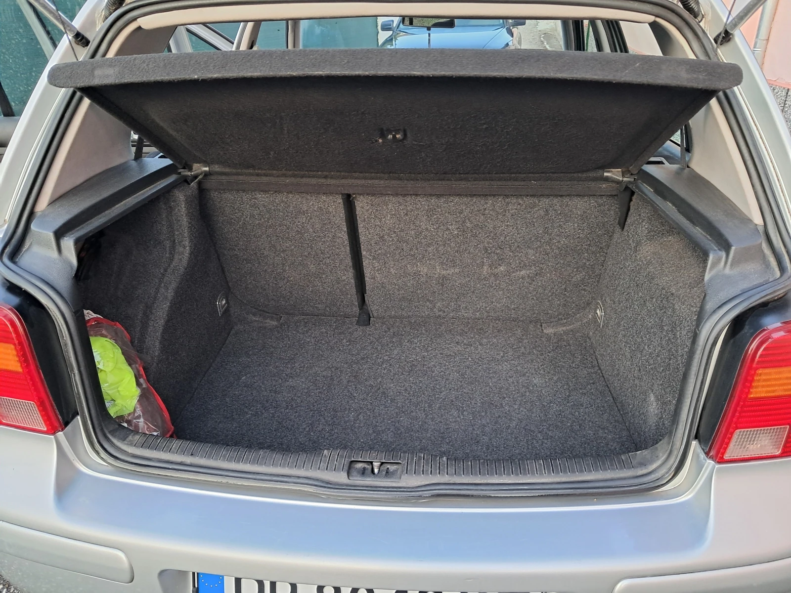 VW Golf 1.9 ТДИ, снимка 9 - Автомобили и джипове - 55188681