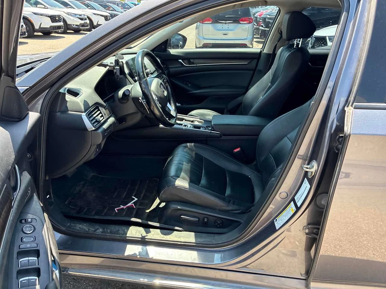 Honda Accord * Touring * АВТОКРЕДИТ БЕЗ ПЪРВОНАЧАЛНА ВНОСКА* , снимка 5 - Автомобили и джипове - 55364742
