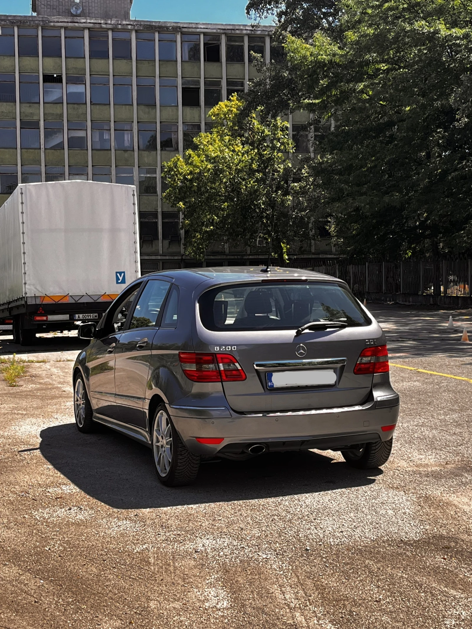 Mercedes-Benz B 200, снимка 4 - Автомобили и джипове - 55422177