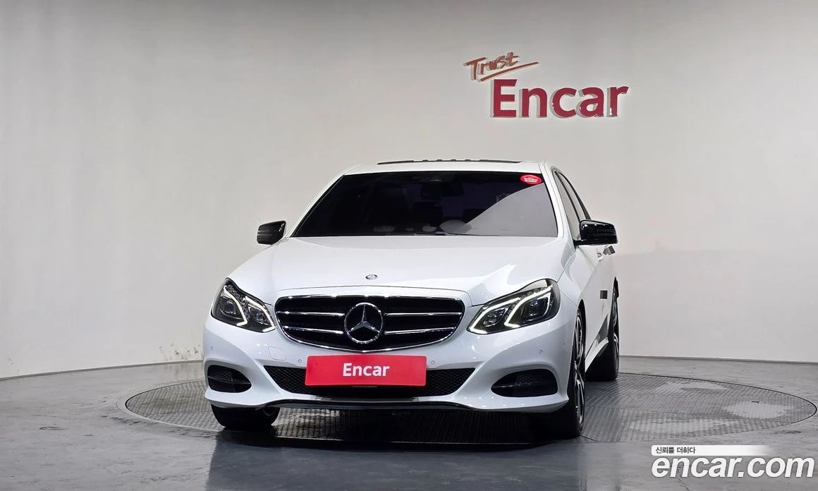 Mercedes-Benz E 220 E220 Bluetec Avantgarde Sport, снимка 3 - Автомобили и джипове - 56122880
