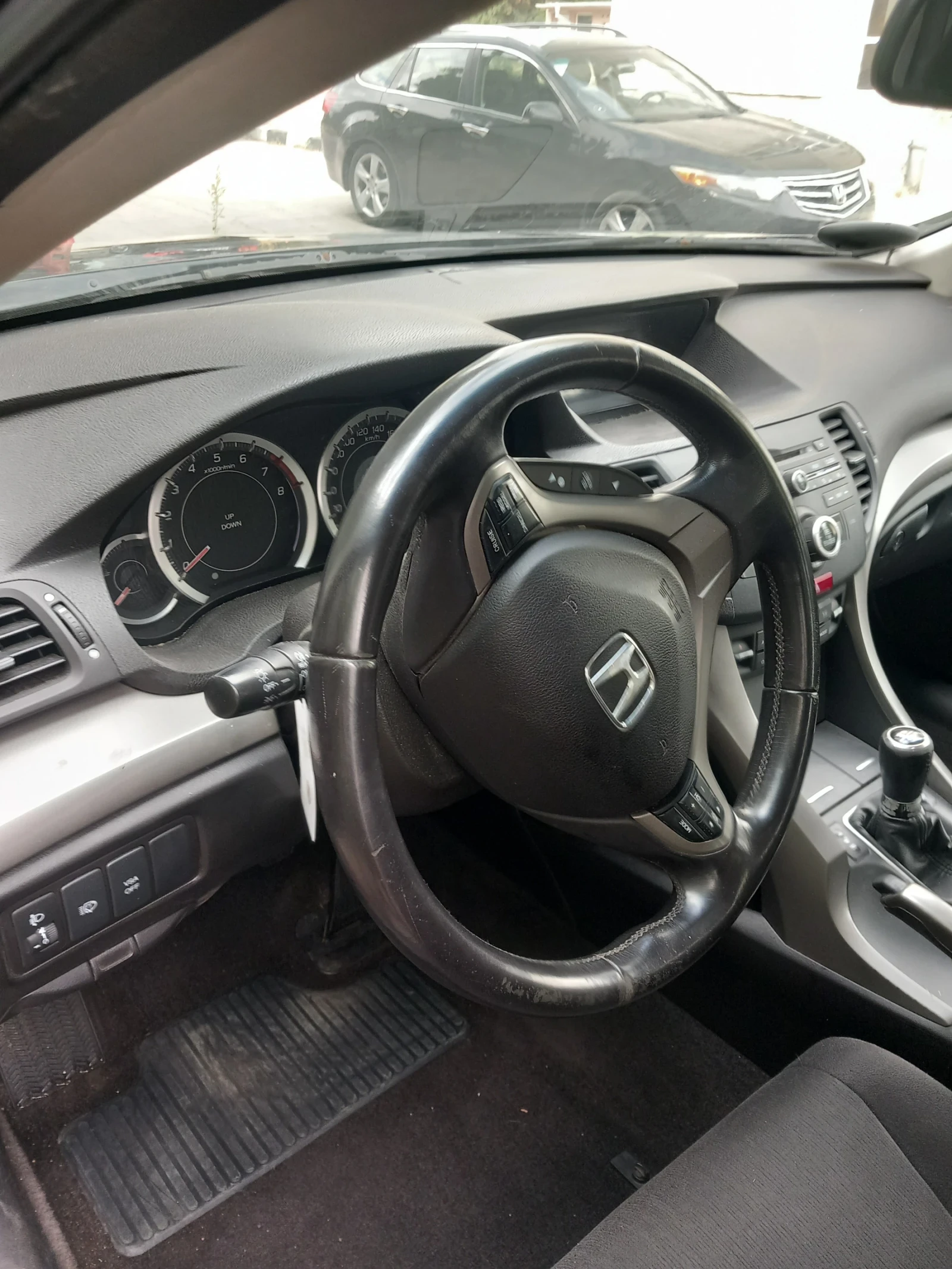 Honda Accord 2.0 benzin, снимка 5 - Автомобили и джипове - 56206109
