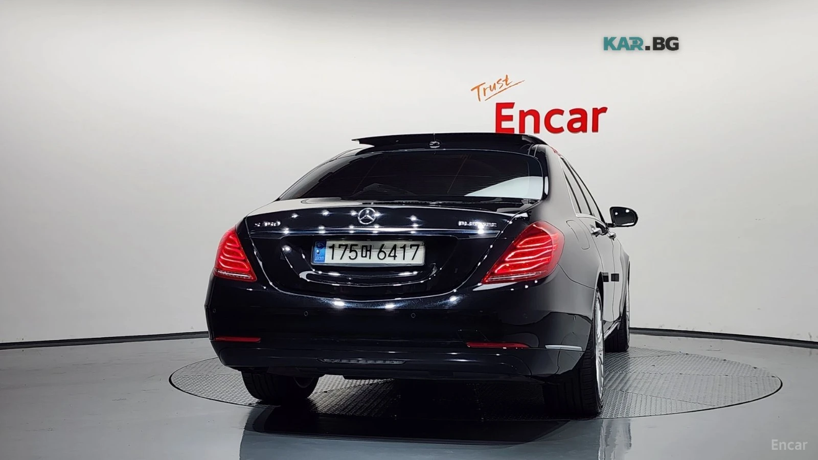 Mercedes-Benz S 350 D* КОЖА* ПОДГРЕВ* ОБДУХВ* BURMASTER* PANO* 360, снимка 4 - Автомобили и джипове - 56202654