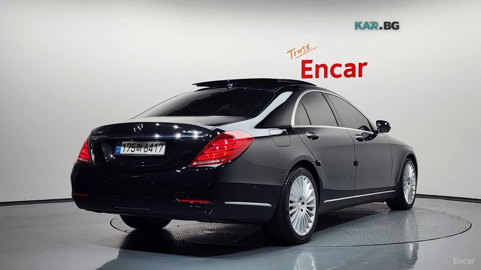 Mercedes-Benz S 350 D* КОЖА* ПОДГРЕВ* ОБДУХВ* BURMASTER* PANO* 360, снимка 2 - Автомобили и джипове - 56202654