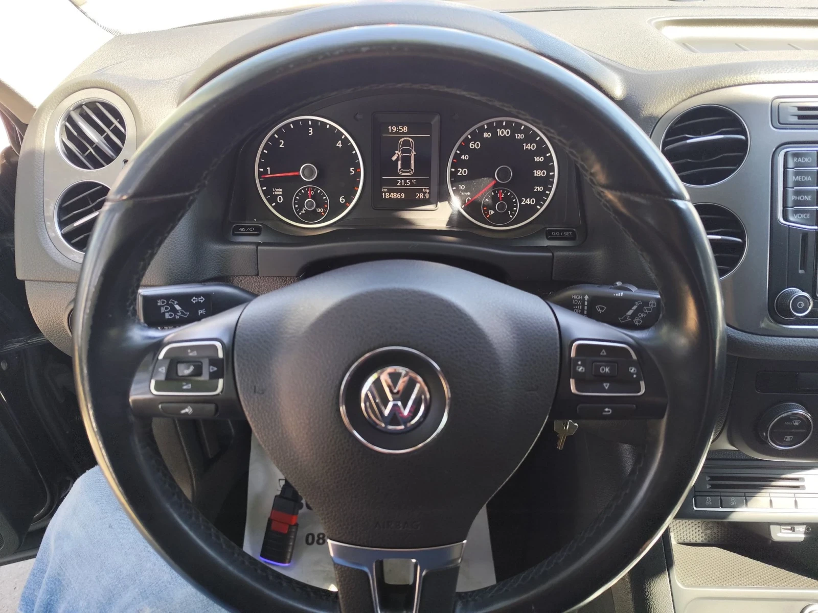 VW Touran 2.0TDI 140 �.�. | Mobile.bg � ����������� 13