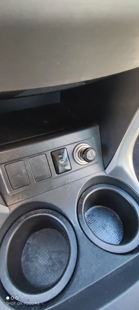 Toyota Rav4 2.2 D4D 136 | Auto.bg — изображение 11