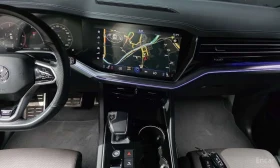 VW Touareg * 3.0 TDI * R Line * HUD * Обдухване * Дистроник * | Auto.bg — изображение 13