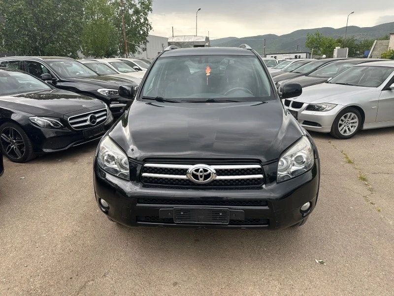 Toyota Rav4 2.2D, снимка 5 - Автомобили и джипове - 45888534