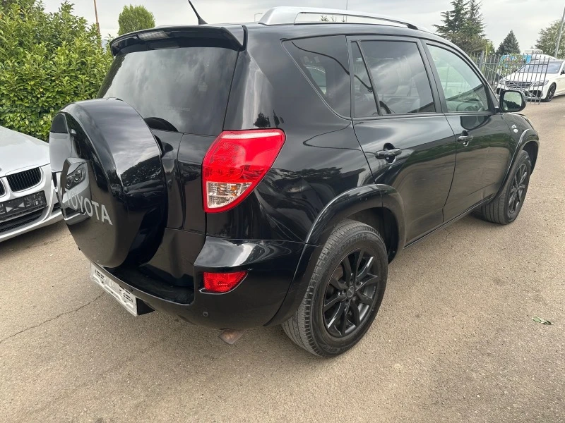 Toyota Rav4 2.2D, снимка 3 - Автомобили и джипове - 45888534