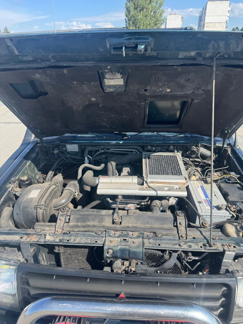 Mitsubishi Pajero, снимка 5 - Автомобили и джипове - 52352513